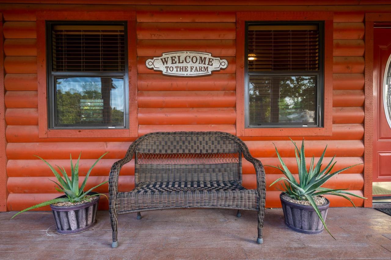 Cabin 1 Rental 15 Minutes From Magnolia And Baylor เวโก ภายนอก รูปภาพ
